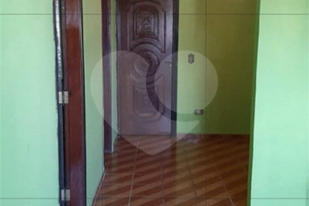 Casa de Vila à venda com 3 quartos em Jardim São Roque, São Paulo, SP