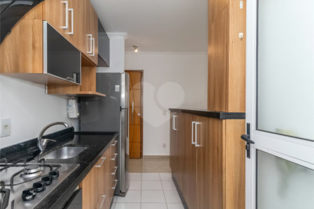 Apartamento à venda com 2 quartos em Vila Anastácio, São Paulo, SP