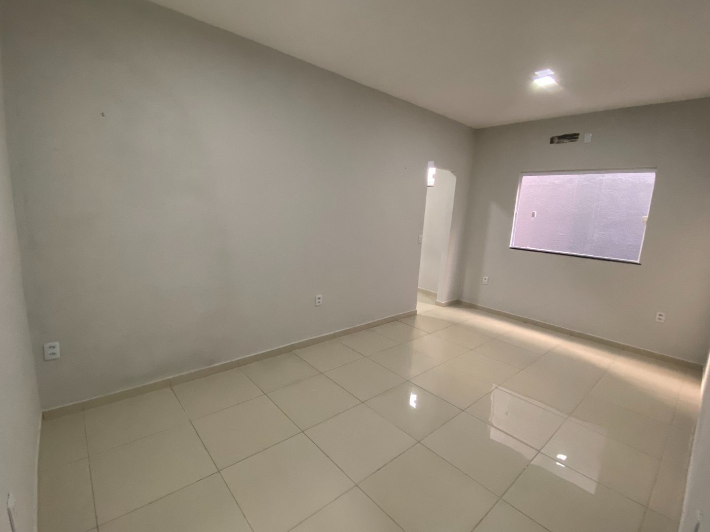 Casa à venda com 3 quartos, sendo 2 suítes, no condomínio PORTO LAGOA, Aquiraz - CE