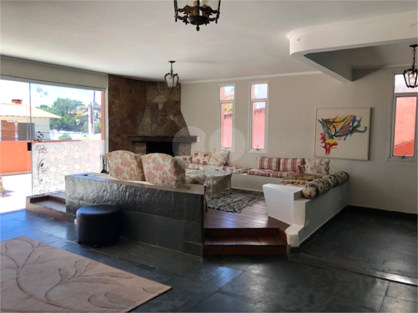 Casa à venda com 4 quartos, sendo 2 suítes,  em Jardim Leonor, São Paulo, SP