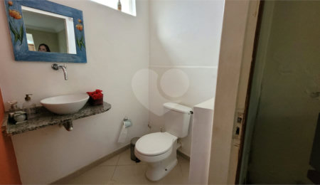Sobrado à venda com 3 quartos em Santo Amaro, São Paulo, SP
