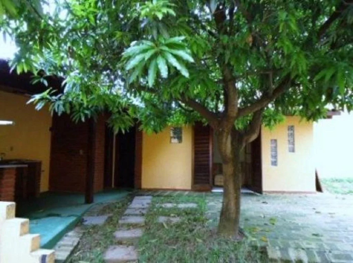 Sobrado à venda ou para alugar com 2 suítes em Paraisópolis, São Paulo, SP