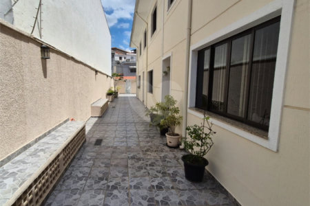 Casa à venda com 3 quartos, sendo 1 suíte, no condomínio Indefinido_ernani Pinto_439, São Paulo - SP