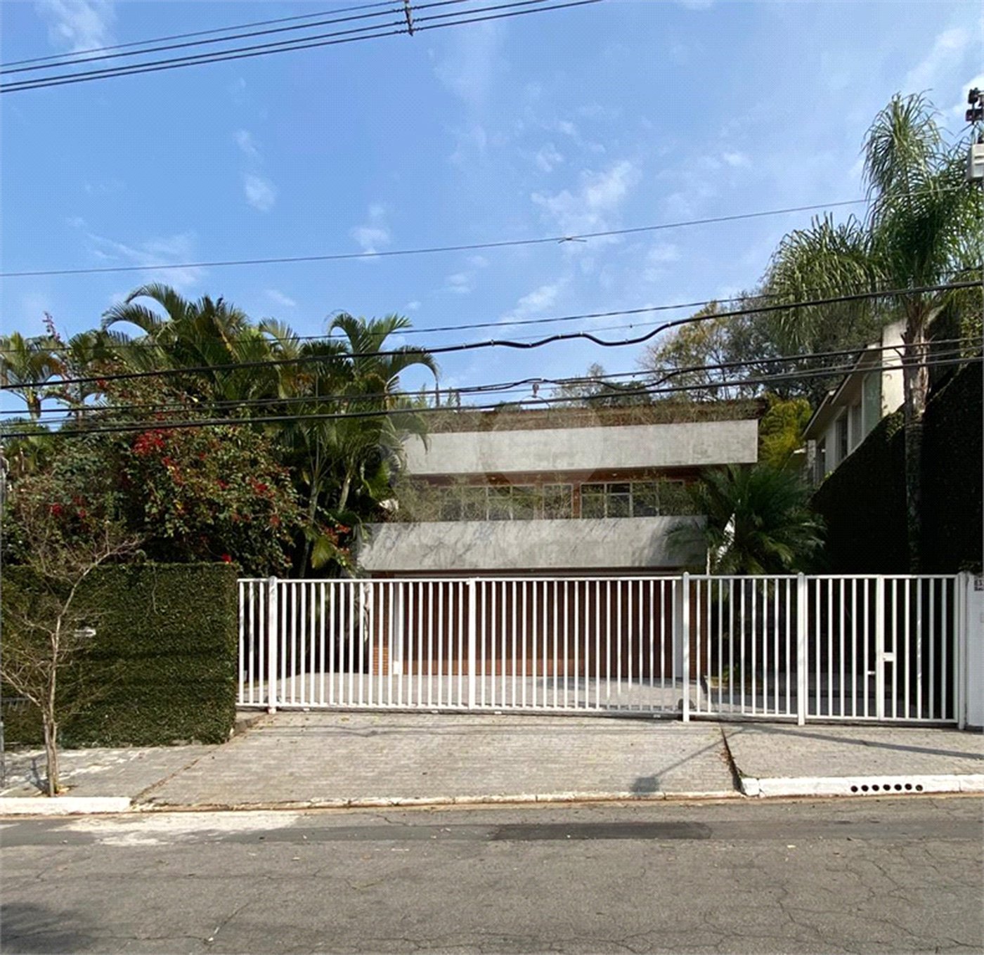 Casa à venda com 3 suítes em Fazenda Morumbi, São Paulo, SP
