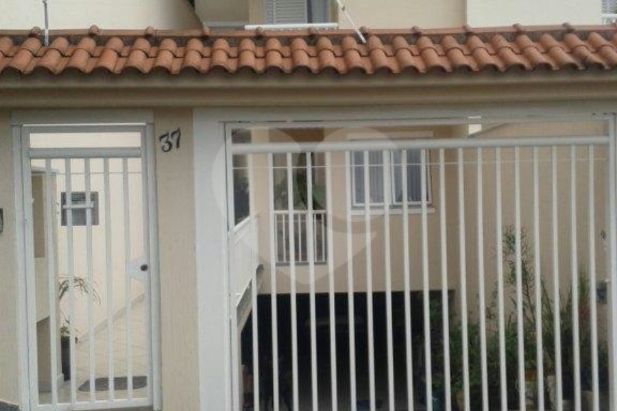 Casa à venda com 3 quartos, sendo 1 suíte, em Parque Vitória, São Paulo, SP