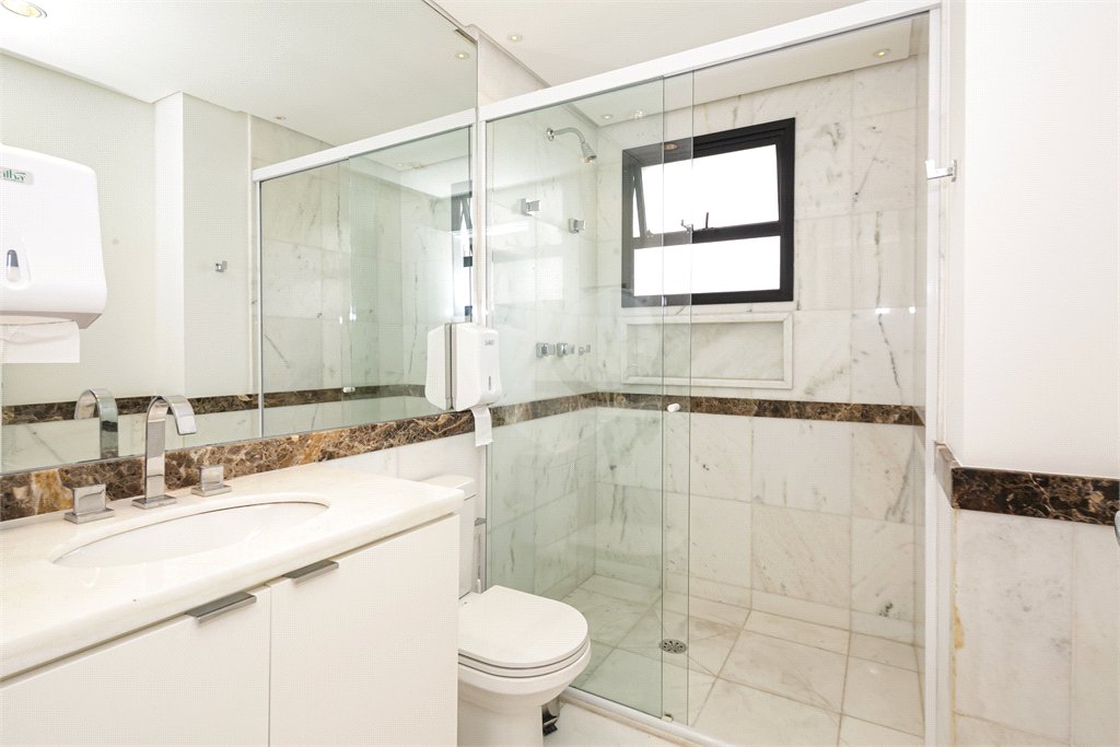 Apartamento à venda com 3 suítes em Alto da Boa Vista, São Paulo, SP