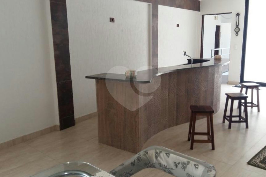 Casa à venda com 5 suítes no condomínio Parque Imperial da Cantareira, Mairiporã - SP