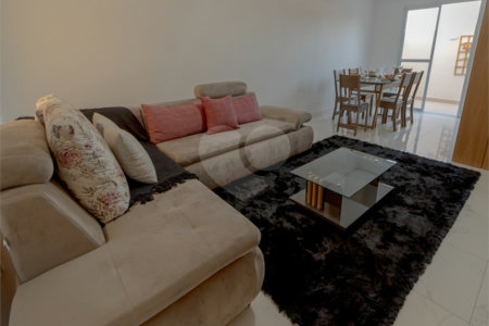 Casa à venda com 3 quartos, sendo 1 suíte, no condomínio Residencial Américo de Figueiredo, Sorocaba - SP
