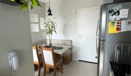 Apartamento à venda com 2 quartos, sendo 1 suíte,  em Cidade dos Bandeirantes, São Paulo, SP