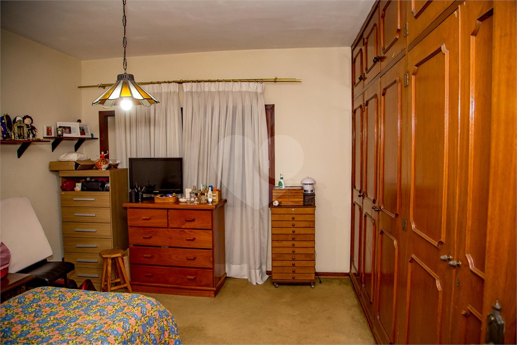 Casa à venda com 7 quartos, sendo 1 suíte, em Jardim Paulistano, São Paulo, SP