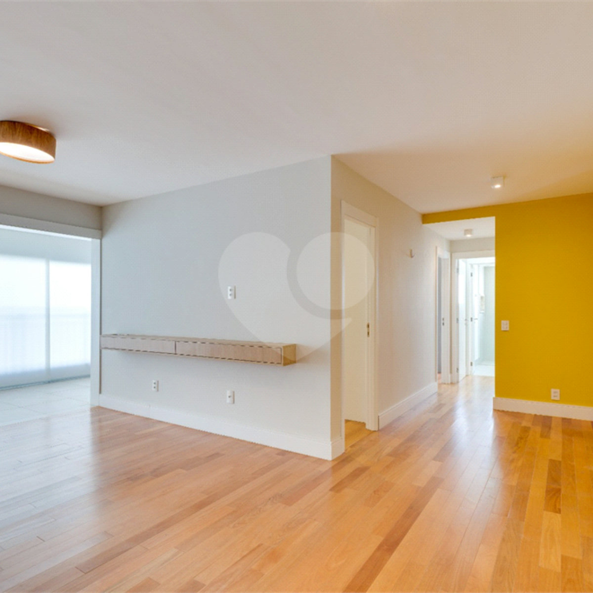 Apartamento à venda com 3 quartos, sendo 2 suítes, em Santo Amaro, São Paulo, SP