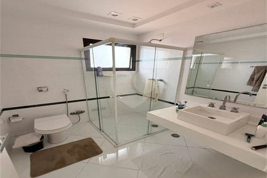 Apartamento à venda com 4 suítes em Tatuapé, São Paulo, SP