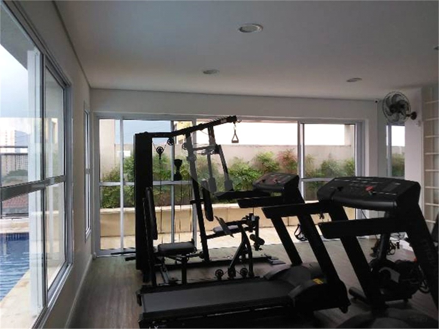 Apartamento à venda com 2 quartos, sendo 1 suíte,  em Vila Paiva, São Paulo, SP