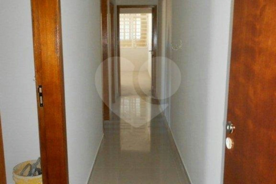 Casa à venda com 3 suítes em Vila Gustavo, São Paulo, SP