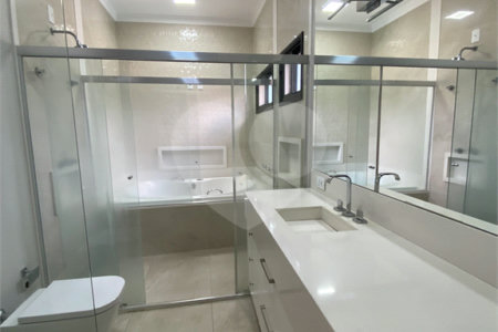 Casa à venda com 6 quartos, sendo 4 suítes,  no condomínio Palmeiras Imperiais, Salto - SP