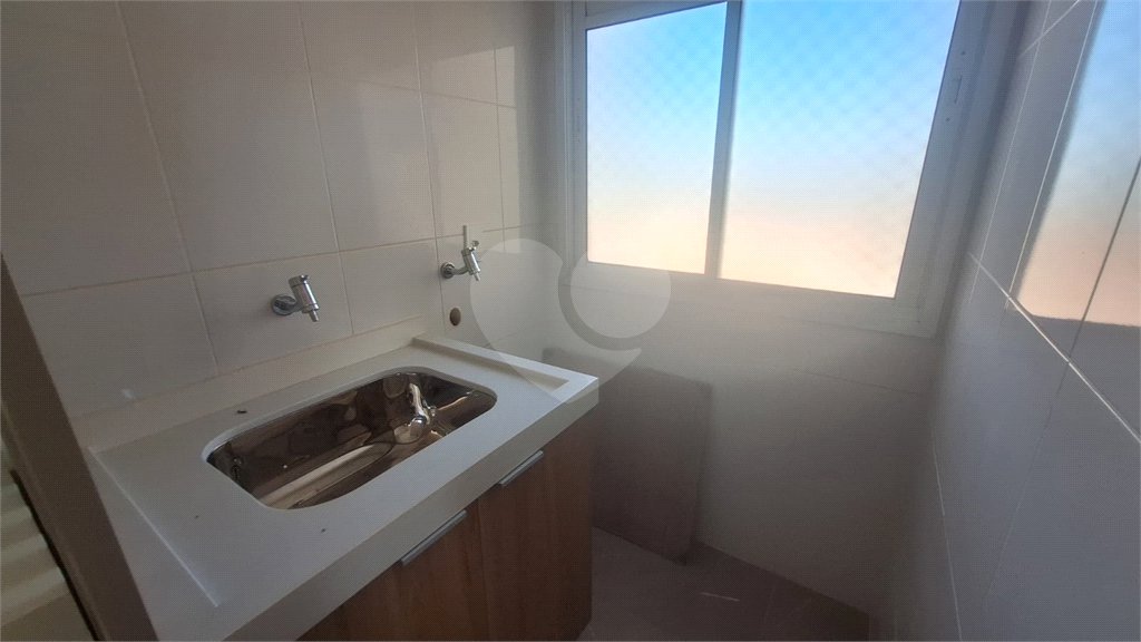 Apartamento à venda com 3 quartos, sendo 1 suíte, em Wanel Ville, Sorocaba, SP