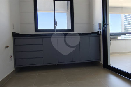 Apartamento à venda com 2 suítes em Parque Campolim, Sorocaba, SP
