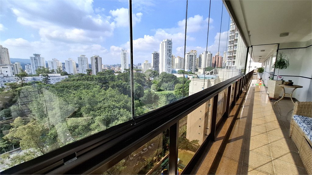 Apartamento à venda com 4 suítes em Santana, São Paulo, SP