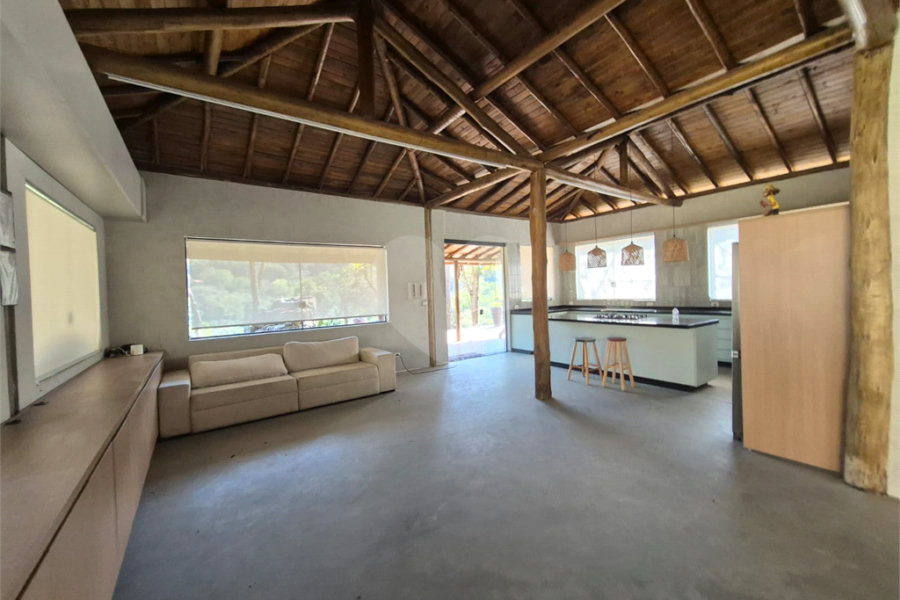 Casa à venda com 2 quartos, sendo 1 suíte, no condomínio Campos de Mairiporã Gleba 1, Mairiporã - SP