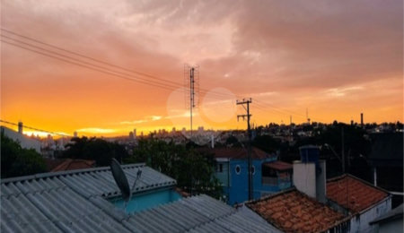 Sobrado à venda com 4 quartos em Além Ponte, Sorocaba, SP