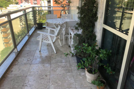 Apartamento à venda com 4 quartos, sendo 1 suíte,  em Tijuca, Rio de Janeiro, RJ
