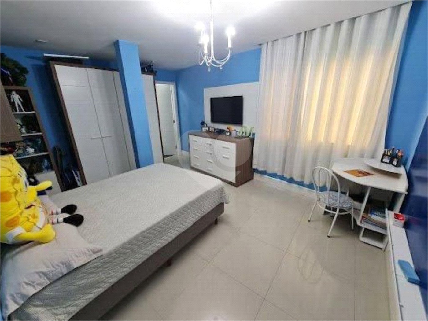 Casa para alugar com 5 suítes no condomínio Recanto das Garças V, Cotia - SP