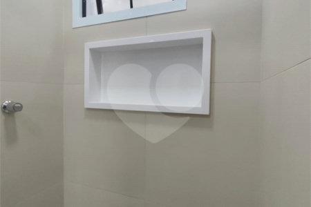 Apartamento à venda com 3 quartos, sendo 1 suíte,  em Vila Monumento, São Paulo, SP