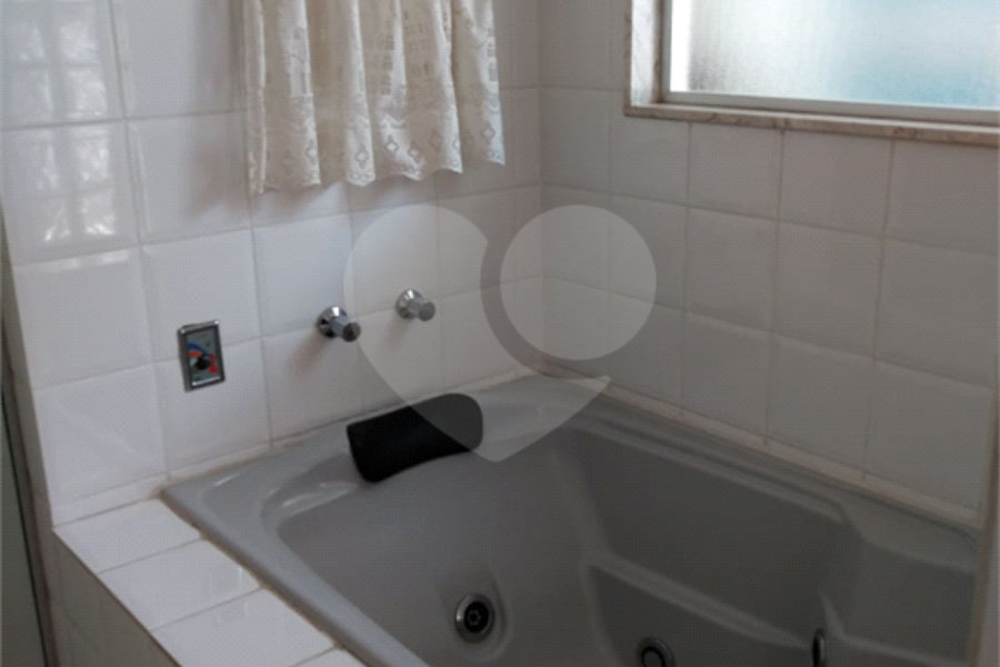 Cobertura à venda com 3 quartos, sendo 2 suítes,  em Lapa, São Paulo, SP