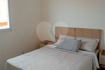 Casa à venda com 2 quartos no condomínio Cond Cesar Parque, Mogi das Cruzes - SP