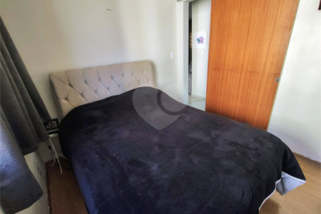 Apartamento à venda com 2 quartos em Vila Popular, Itapetininga, SP