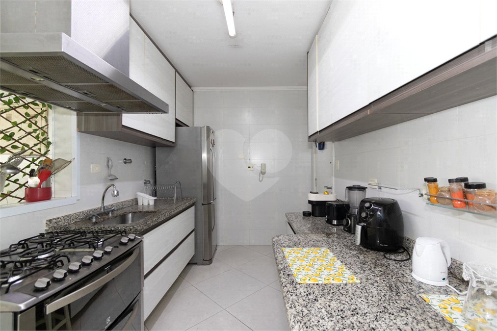 Apartamento à venda com 2 quartos, sendo 1 suíte,  em Indianópolis, São Paulo, SP