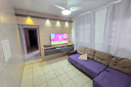 Casa à venda com 2 quartos em Vila Messias, Alambari, SP