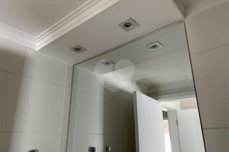 Apartamento à venda com 3 suítes em Vila Monumento, São Paulo, SP