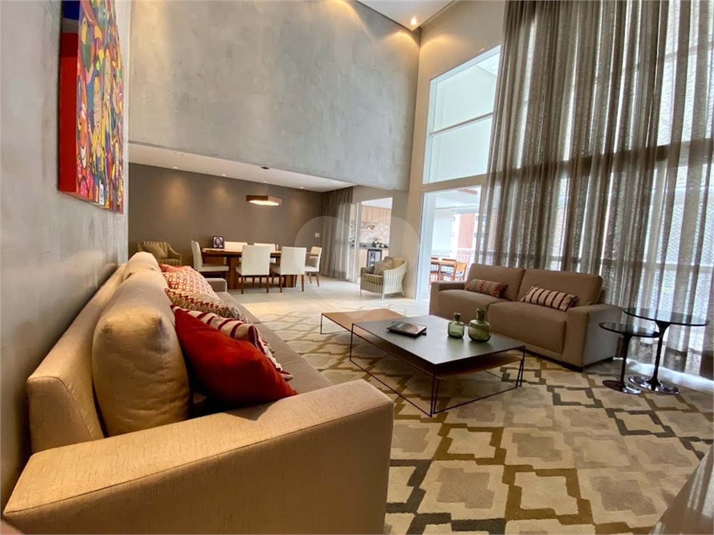 Apartamento à venda com 3 suítes em Vila Suzana, São Paulo, SP