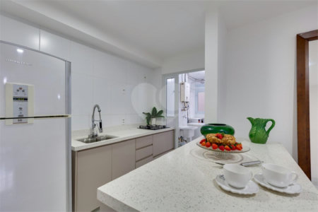 Apartamento à venda com 2 suítes em Santo Amaro, São Paulo, SP
