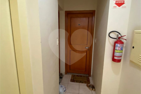 Apartamento no Edifício Riveira.