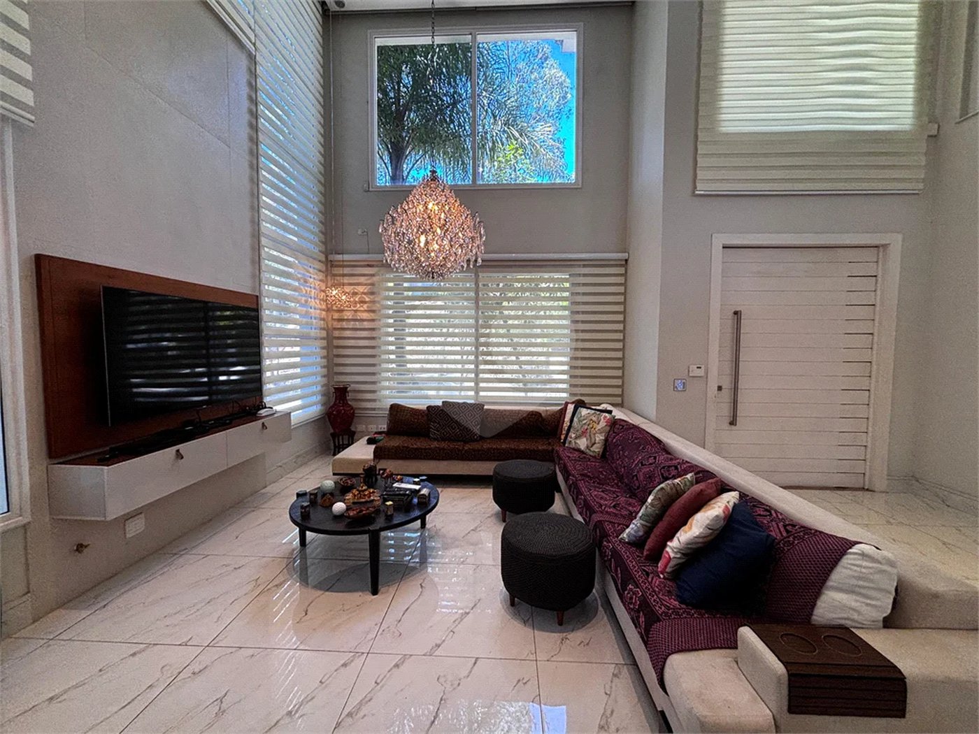 Casa à venda com 4 quartos, sendo 3 suítes, no condomínio Reserva Nova Cantareira, São Paulo - SP
