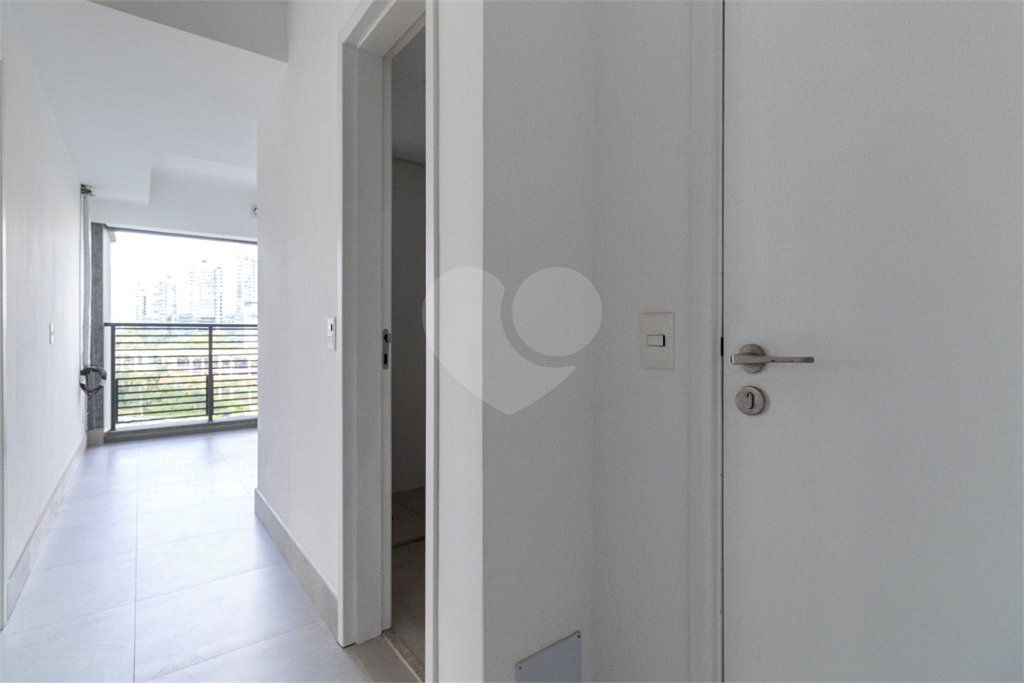 Apartamento à venda com 2 suítes em Jardim Morumbi, São Paulo, SP