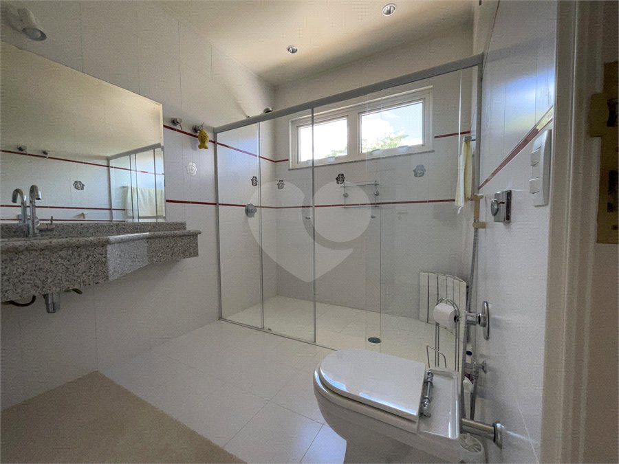 Casa à venda com 6 quartos, sendo 5 suítes, no condomínio City Castelo, Itu - SP