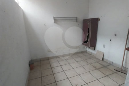 Casa à venda com 4 quartos, sendo 1 suíte, em Campo Grande, Rio de Janeiro, RJ