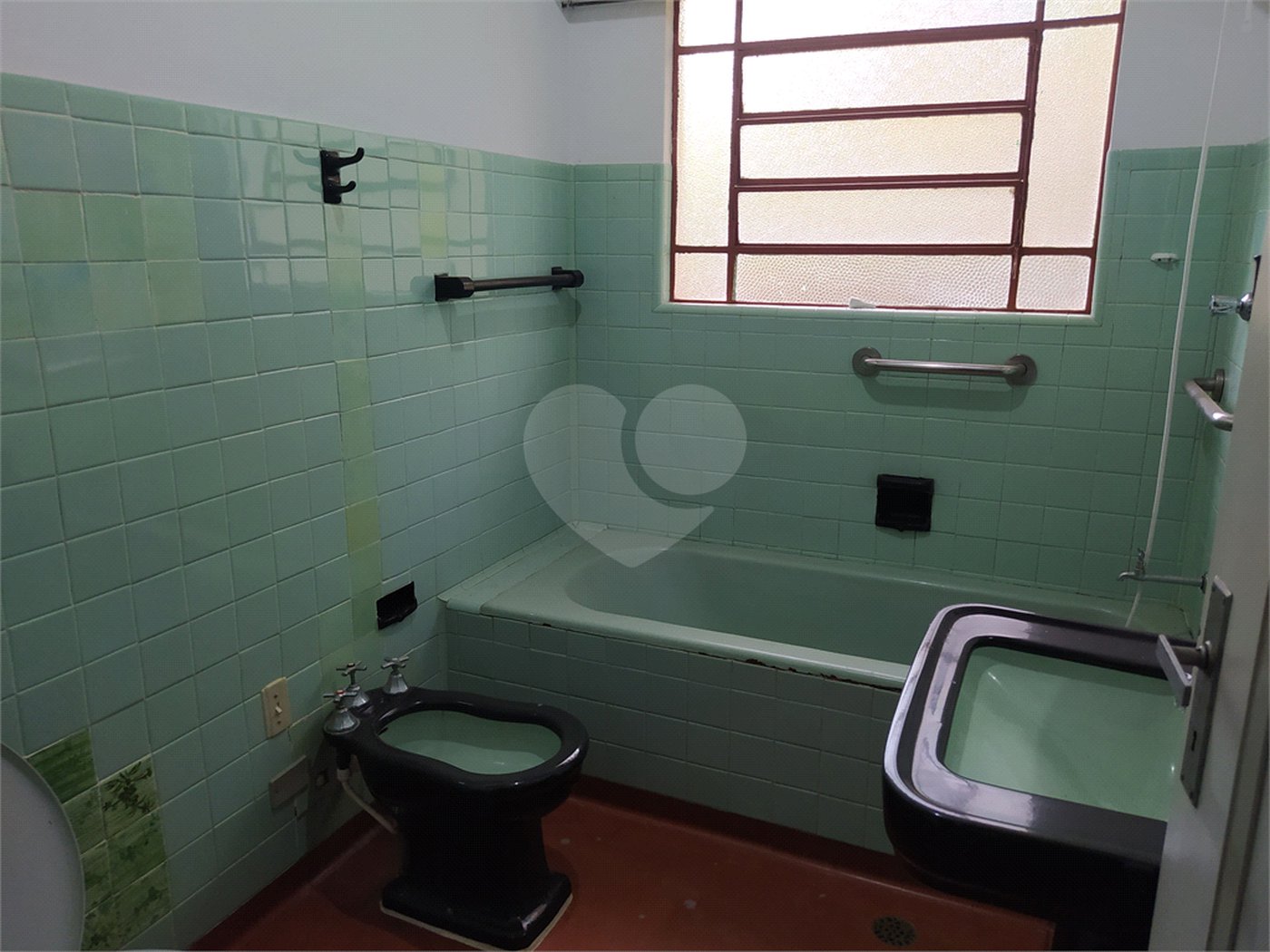 Chácara à venda com 5 quartos, sendo 1 suíte, no Centro (mailasqui), São Roque, SP