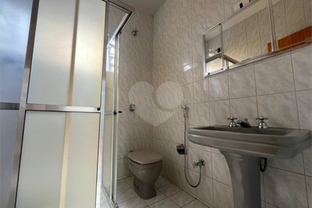 Casa à venda com 5 quartos, sendo 1 suíte, no Centro, Itapetininga, SP