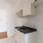 Apartamento à venda com 2 quartos em Cambuci, São Paulo, SP