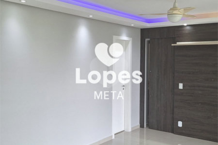 Apartamento à venda com 3 quartos, sendo 1 suíte, em Vila Industrial, São José dos Campos, SP