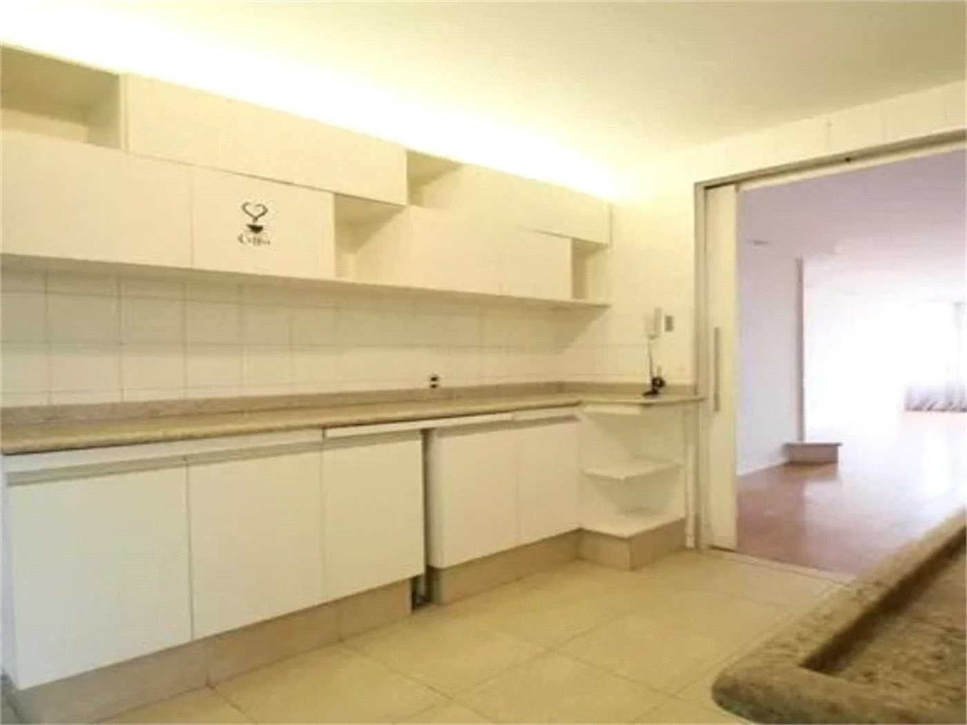 Apartamento à venda com 3 quartos, sendo 2 suítes, em Paraíso do Morumbi, São Paulo, SP