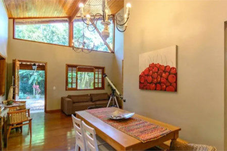 Casa à venda com 4 quartos, sendo 2 suítes, em Granja Viana, Cotia, SP
