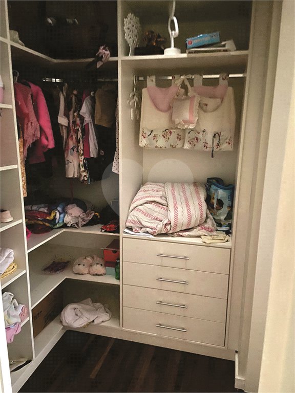 Casa à venda com 3 suítes no condomínio Parque Itaguaçu Cantareira, São Paulo - SP