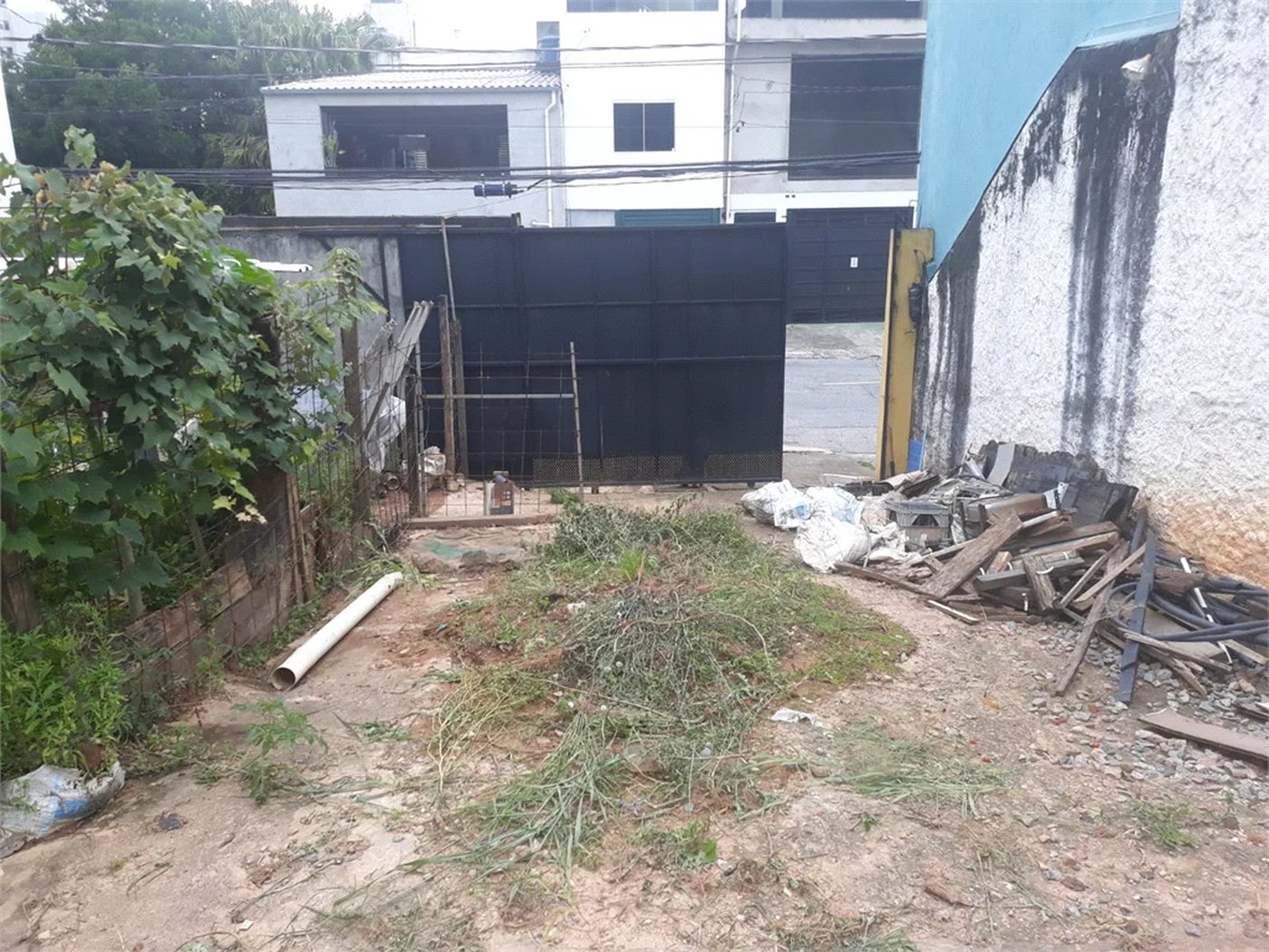 Terreno à venda em Parque Reboucas, São Paulo, SP