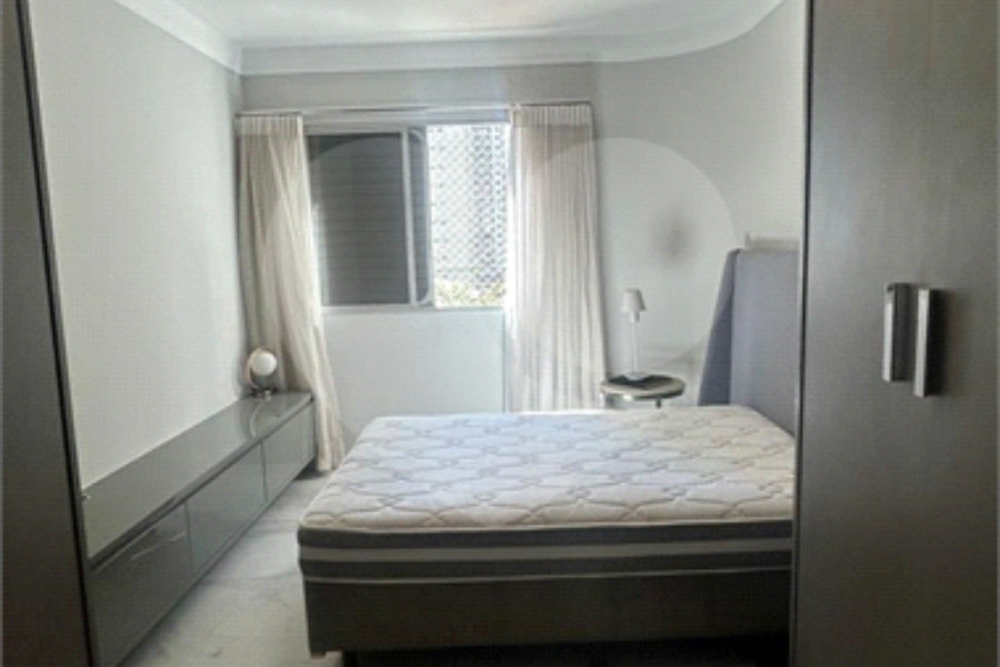 Apartamento à venda com 3 quartos, sendo 1 suíte, em Pompéia, São Paulo, SP