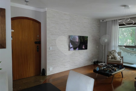 Apartamento à venda com 4 quartos, sendo 1 suíte,  em Brooklin Paulista, São Paulo, SP